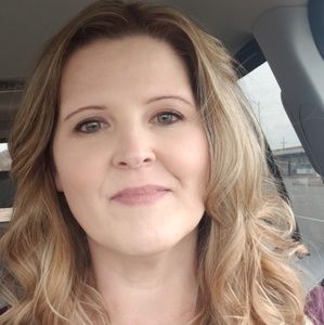 Meet your Posher, Jen